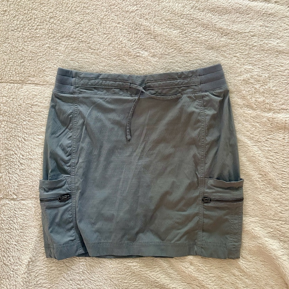 Athleta skirt